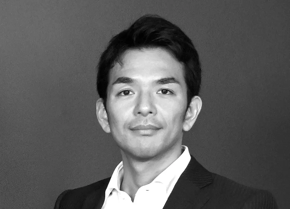  headshots rio-takahata-bw-950px-x-685px