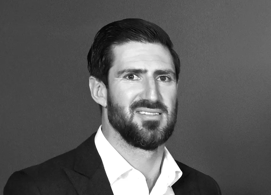  headshots alex-facchin-bw-950px-x-685px